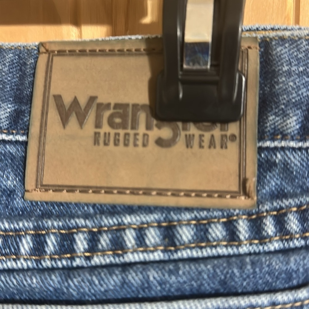 Vintage Wrangler Rugged Wear Classic Blue Men's Jeans - Picture 3 of 4
